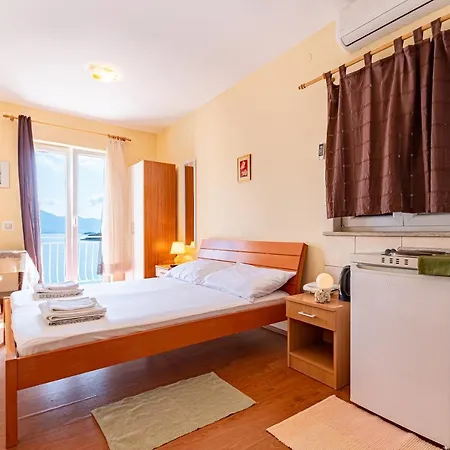 Siriscevic * Korčula